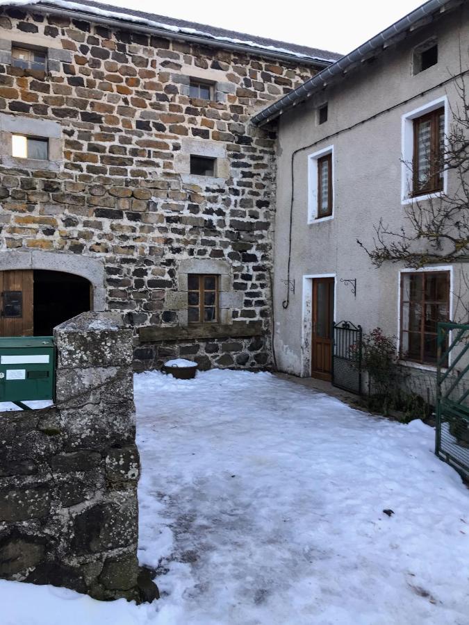 Maison De Famille Au Plateau Du Mezenc Les Vastres ภายนอก รูปภาพ
