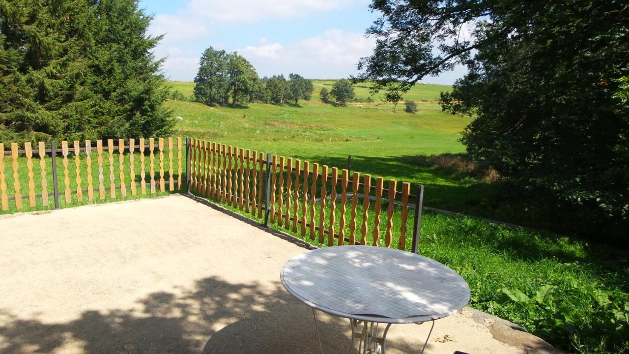 Maison De Famille Au Plateau Du Mezenc Les Vastres ภายนอก รูปภาพ